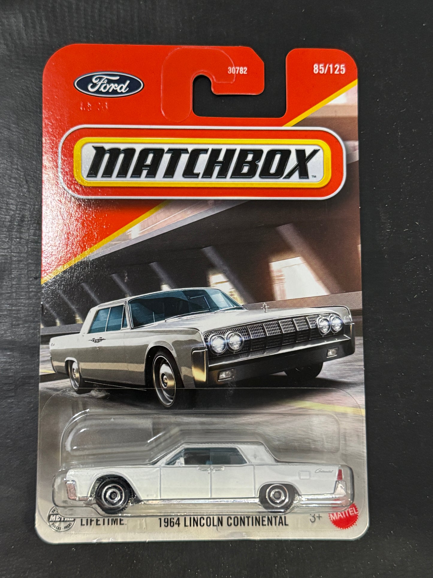 Matchbox 1964 LINCOLN CONTINENTAL WHITE