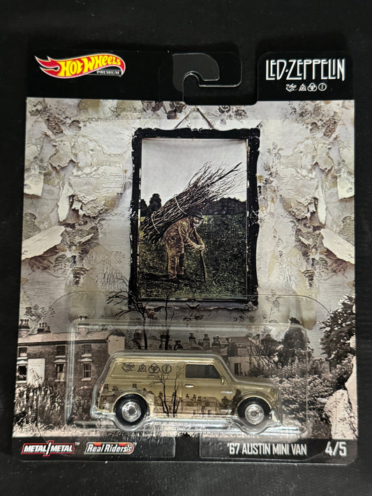 Hot Wheels  67 AUSTIN MINI VAN