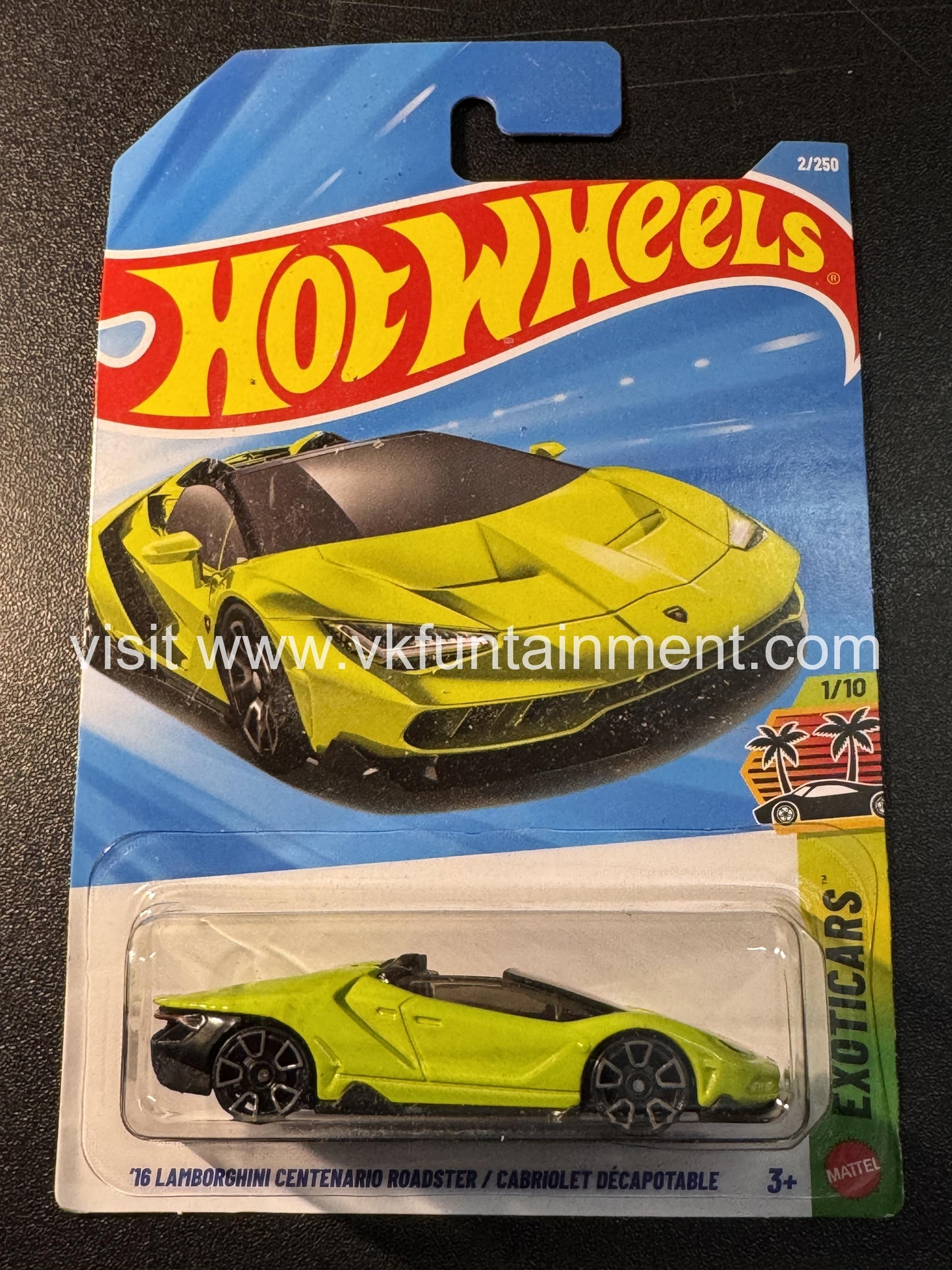Hot Wheels 16 LAMBORGHINI CENTENARIO ROADSTER  CABRIOLET DÃ‰CAPOTABLE - NEON GREEN