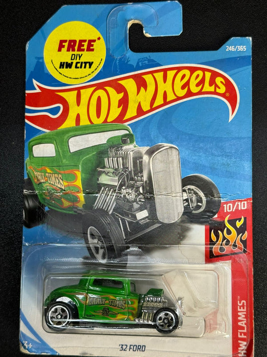 Hot Wheels - '32 Ford Green Color - Damaged Card