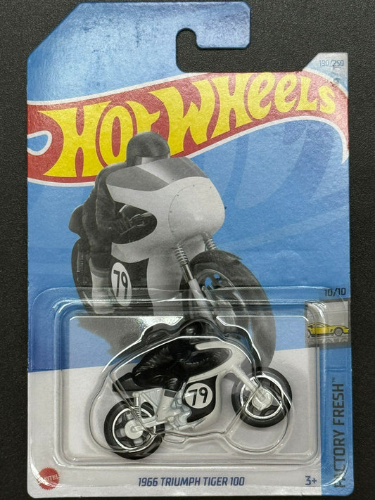 Hot Wheels - 1966 Triumph Tiger 100