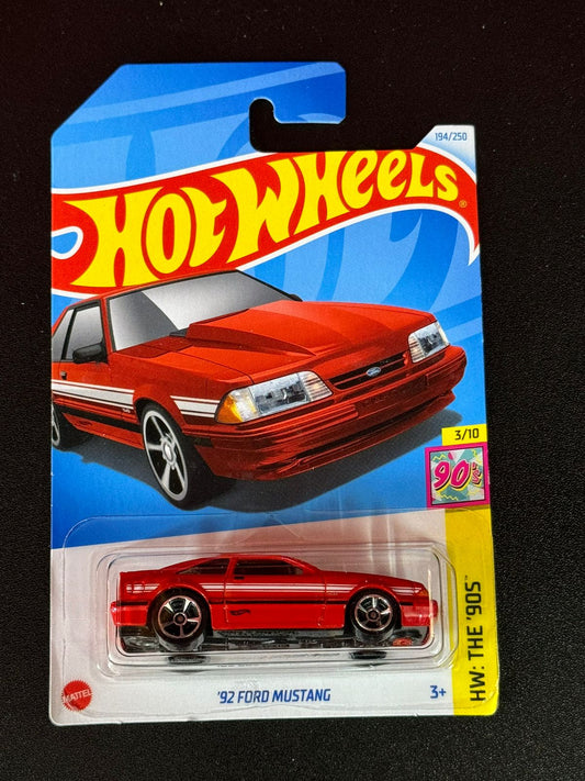 Hot Wheels - '92 Ford Mustang