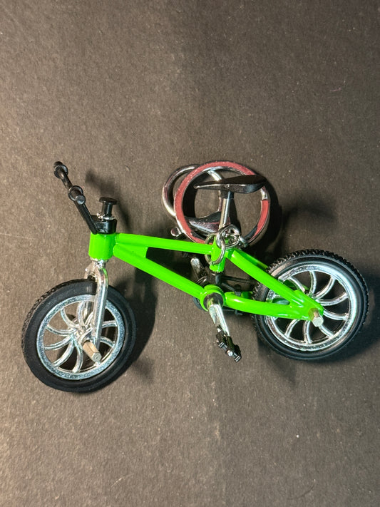 Cycle Miniature Green color