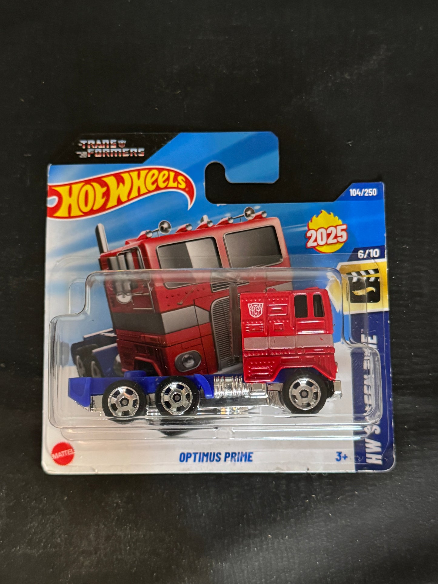 Hot Wheels  Transformers Optimus Prime (Short Card)